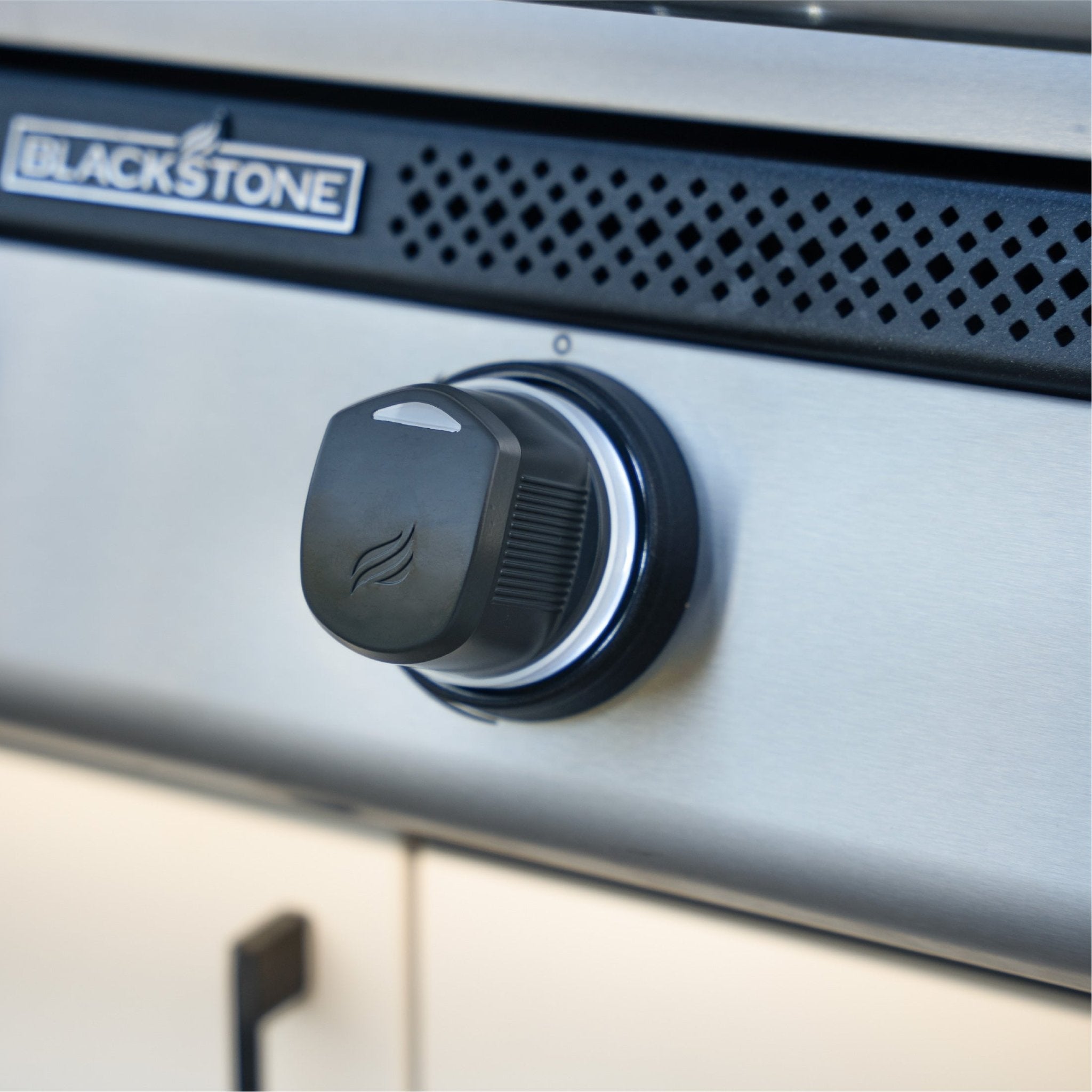 Blackstone — 36" Premium Built‑In Propane Griddle w/ Hood 6138