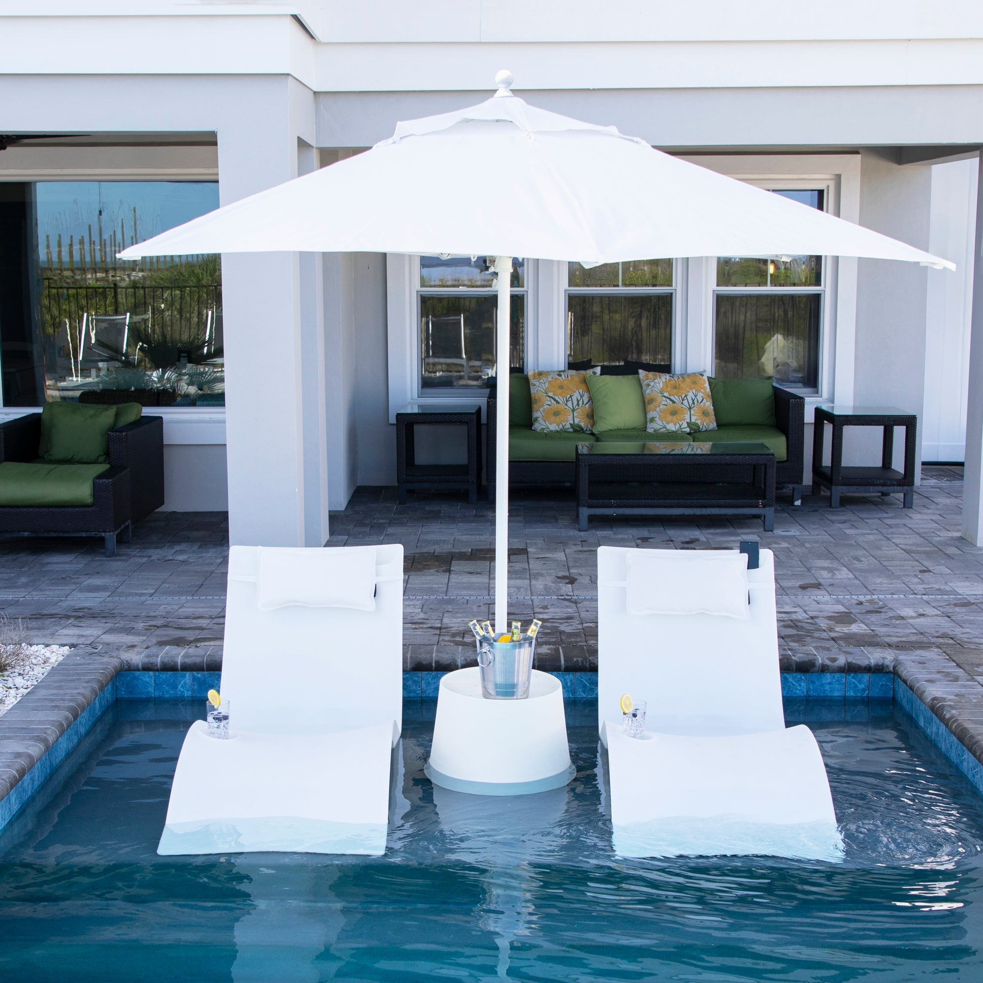 Floating Luxuries Kai Luxury Umbrella