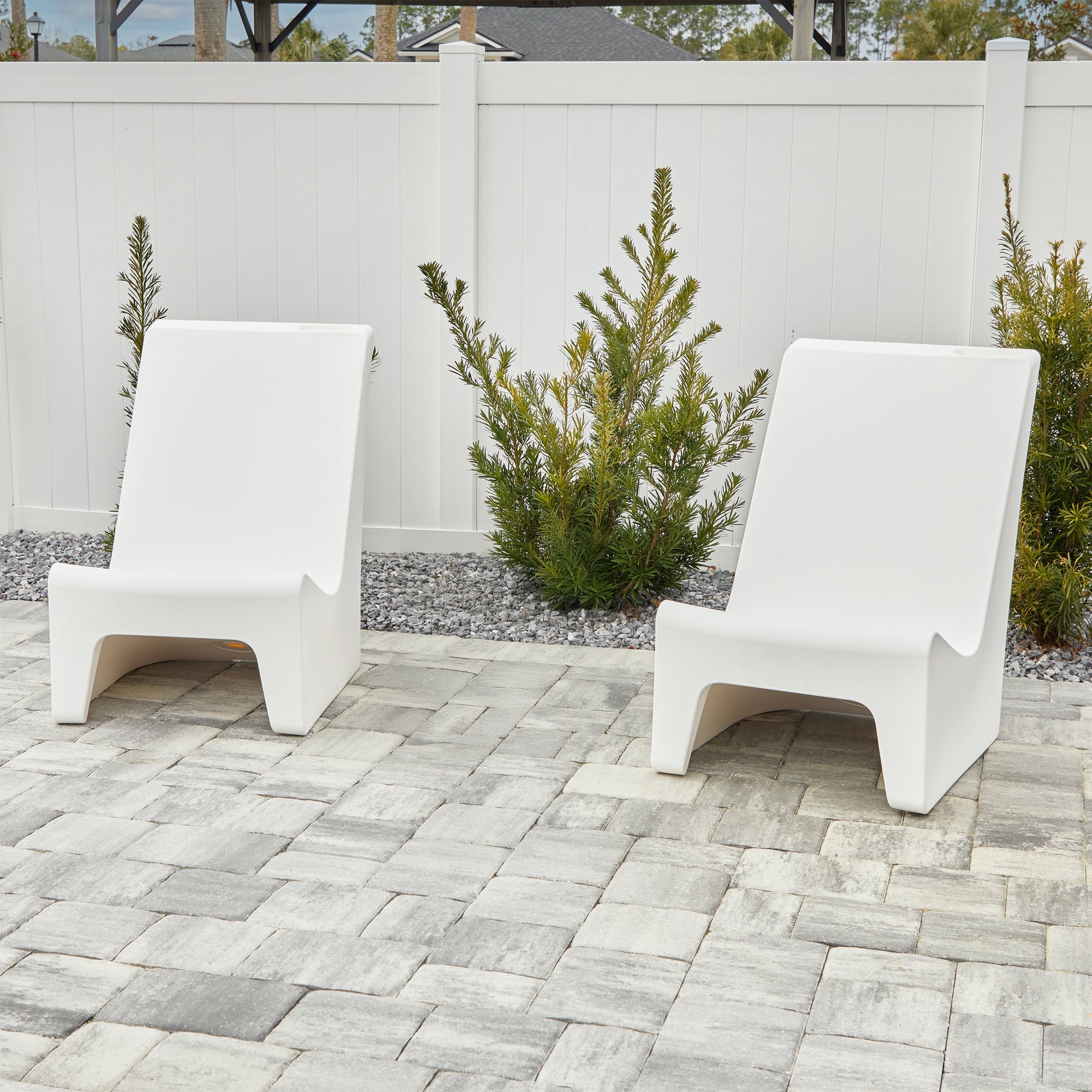 Floating Luxuries Kai Upright Shelf Chair – Set of 2