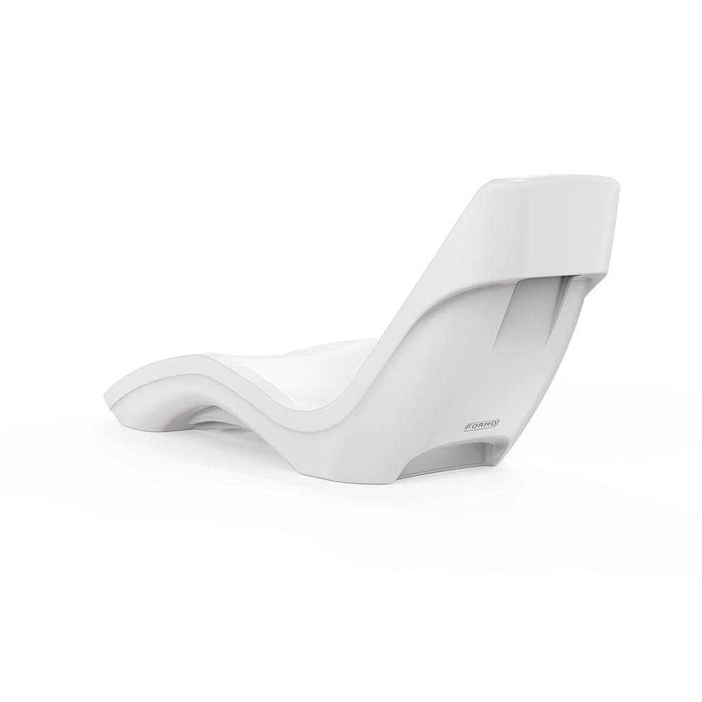 Step2 Commercial Forma In-Pool Chaise Lounge