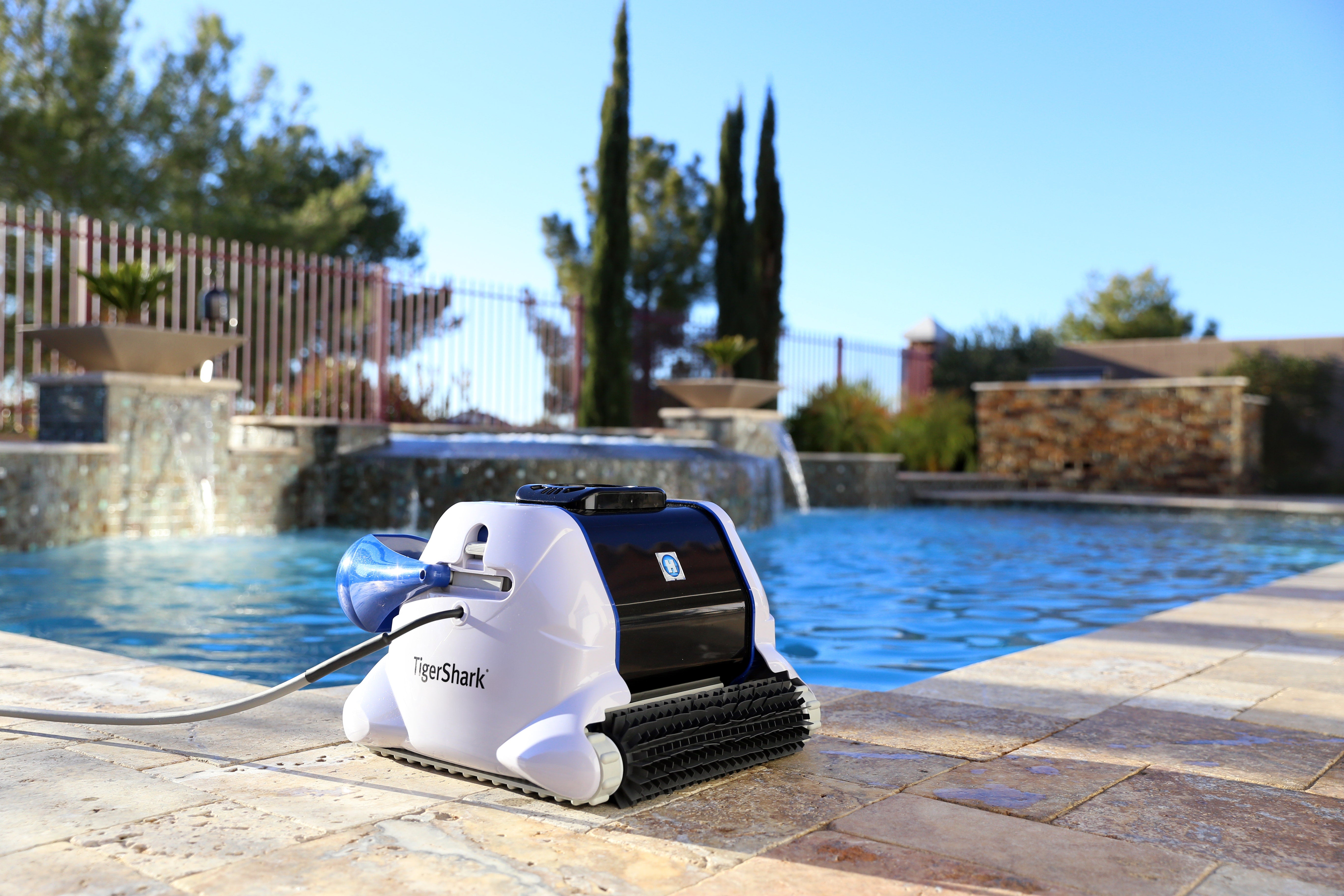 Hayward Tigershark RC9950CUB Robotic Pool Cleaner