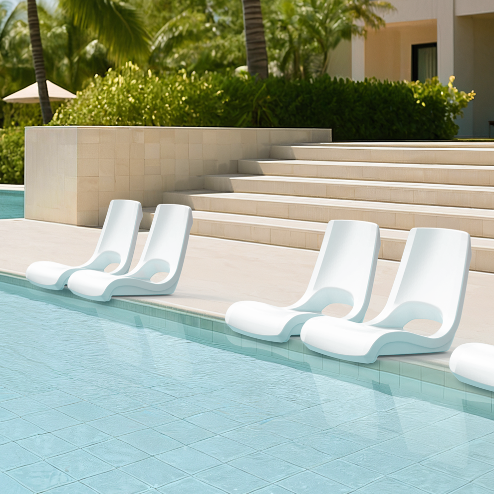 Step2 Commercial Forma Poolside Seat